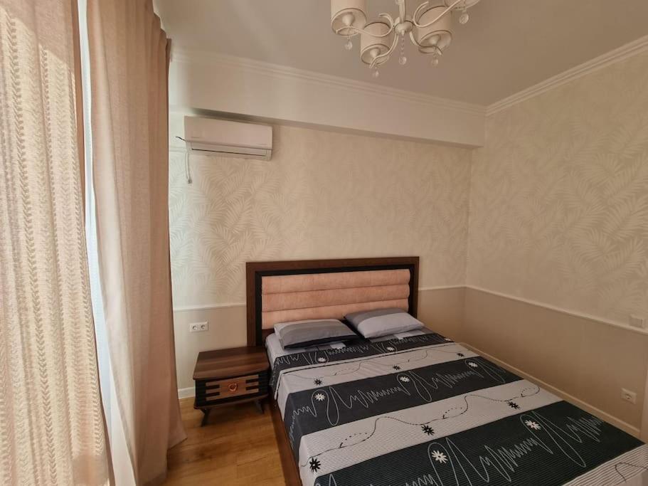 Grand Excelent New Ultra Central Apartments Кишинев Екстериор снимка