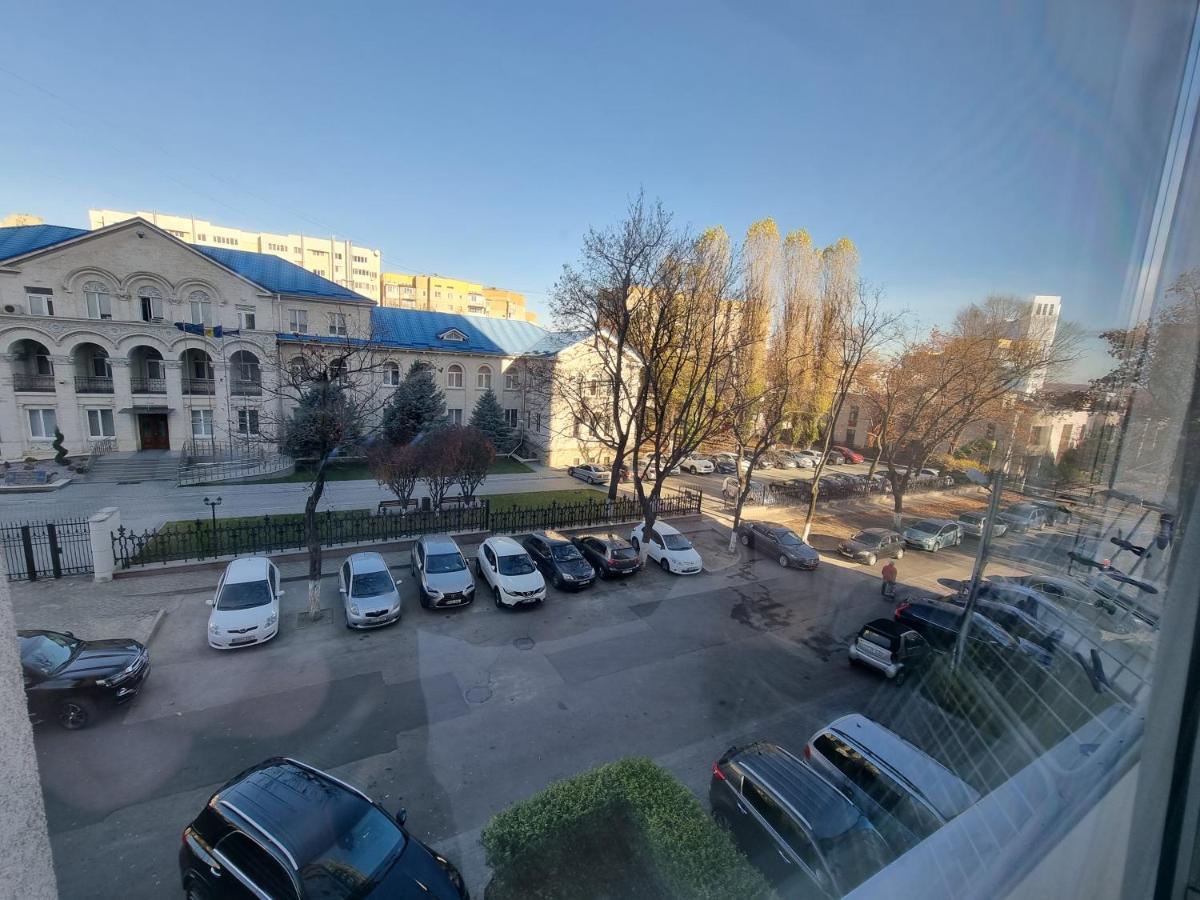 Grand Excelent New Ultra Central Apartments Кишинев Екстериор снимка