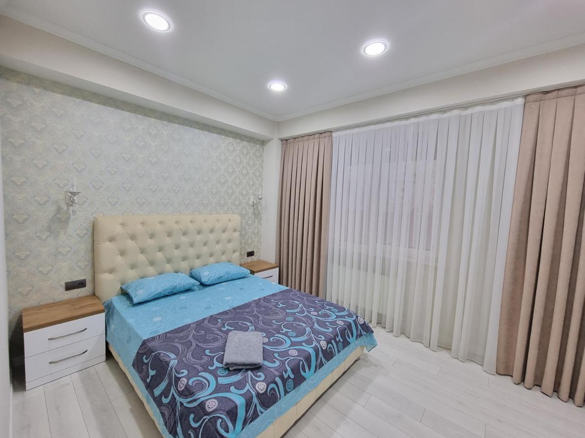 Grand Excelent New Ultra Central Apartments Кишинев Екстериор снимка