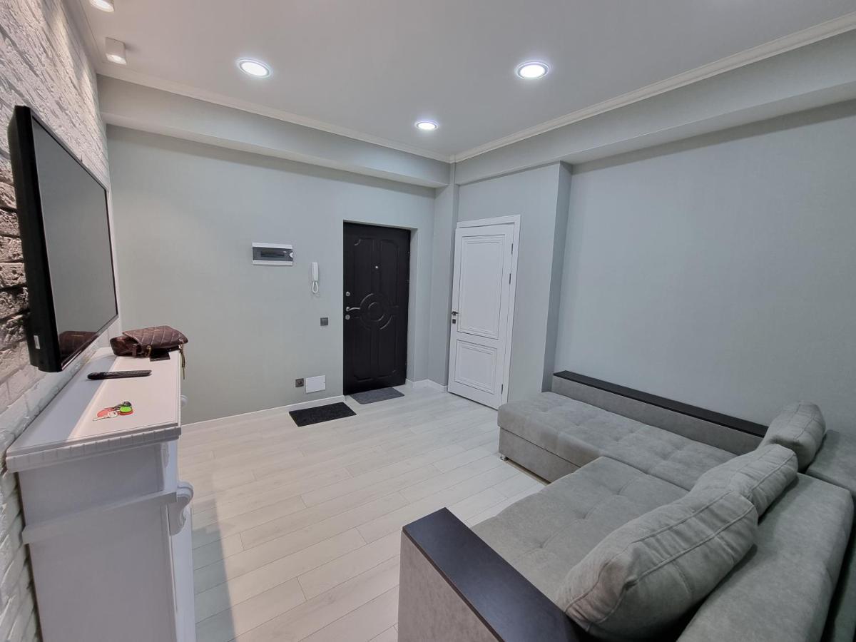 Grand Excelent New Ultra Central Apartments Кишинев Екстериор снимка